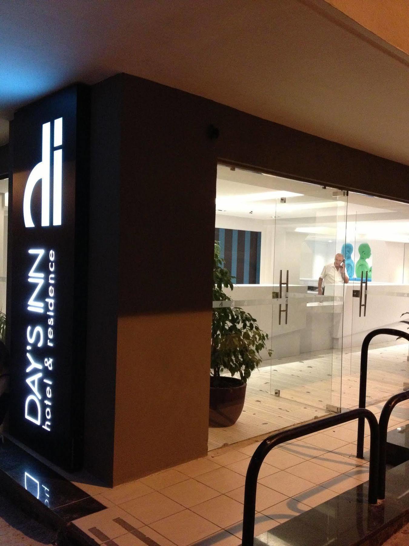 Day'S Inn Hotel And Residence Σλιέμα Εξωτερικό φωτογραφία